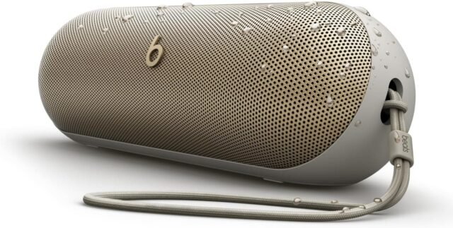 The Portable Heartbeat: A Look at the Compact Beats Pill